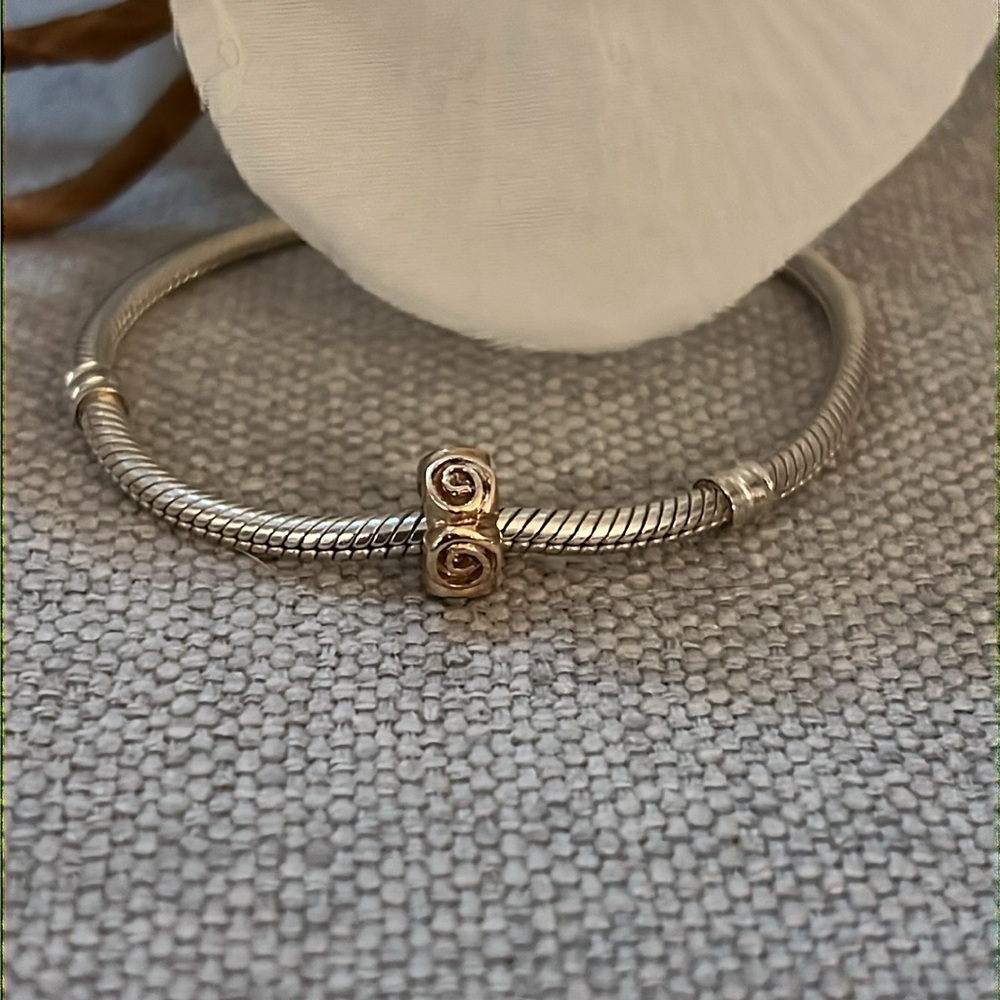 Pandora 14K Big Roses Spacer